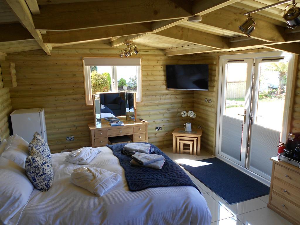 Downsfield Bed And Breakfast St Ives Εξωτερικό φωτογραφία