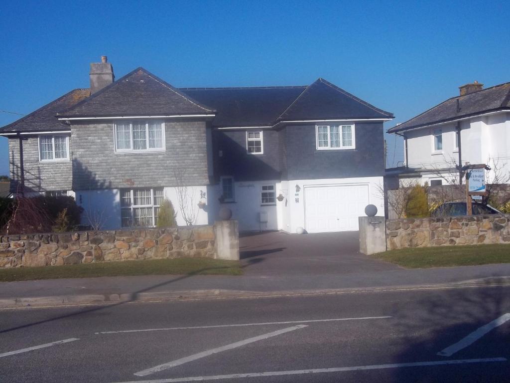 Downsfield Bed And Breakfast St Ives Εξωτερικό φωτογραφία